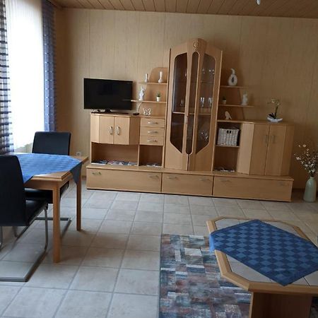 Ferienwohnung Bruss Зарлуи Екстериор снимка