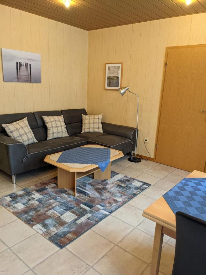Ferienwohnung Bruss Зарлуи Екстериор снимка