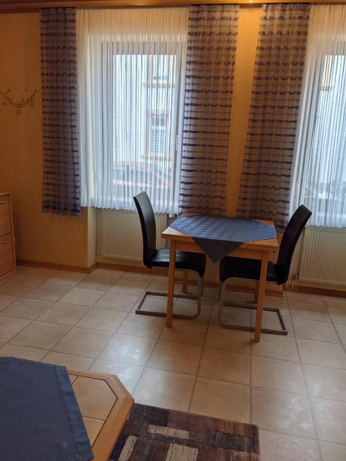 Ferienwohnung Bruss Зарлуи Екстериор снимка